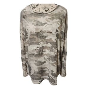 Kabana Women’s Rock & Love Long Sleeve Camo T Shirt Size Small